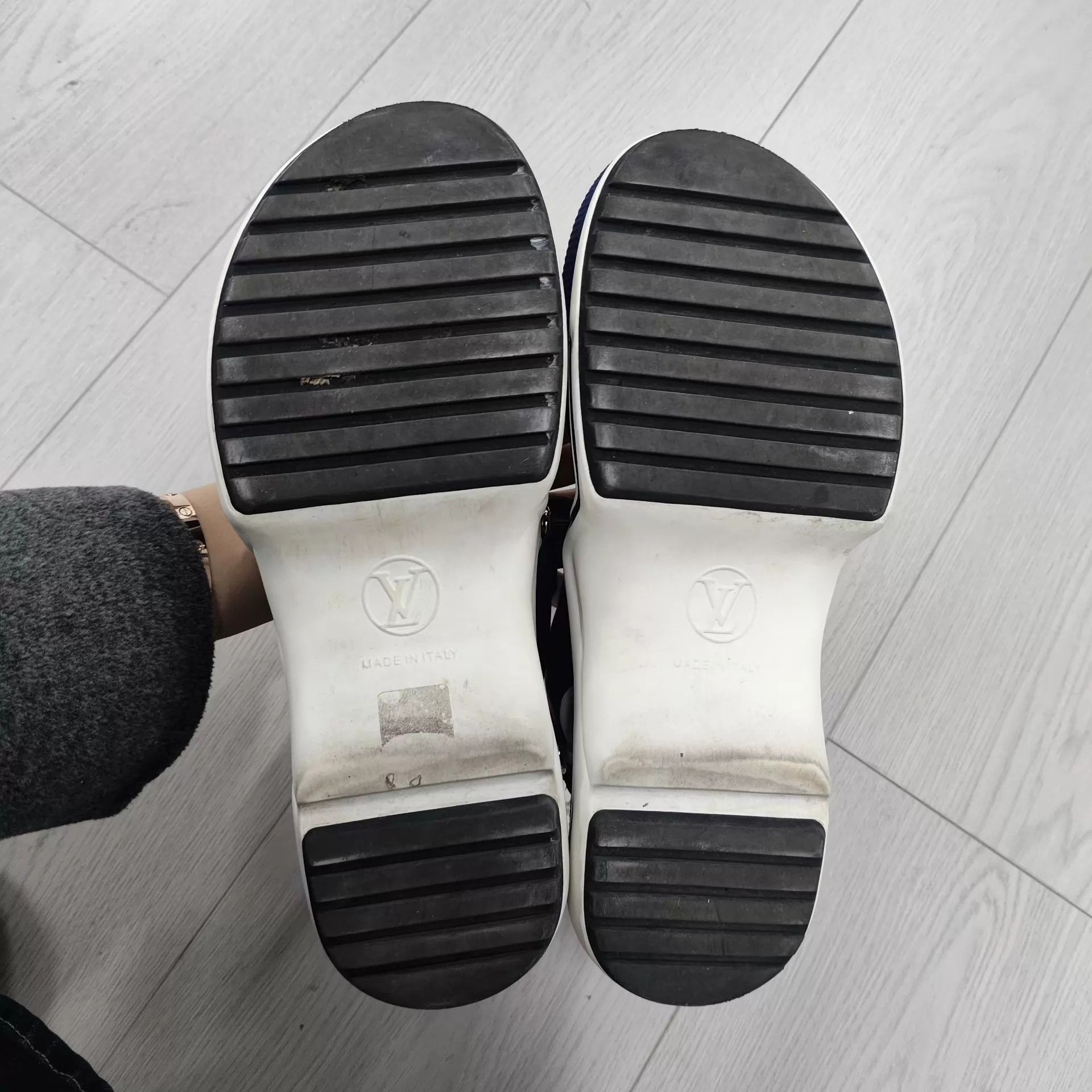 Louis Vuitton LV Monogram Women's Sandals 37 EU Size US 6.5 / IT 36.5 - 2 Thumbnail