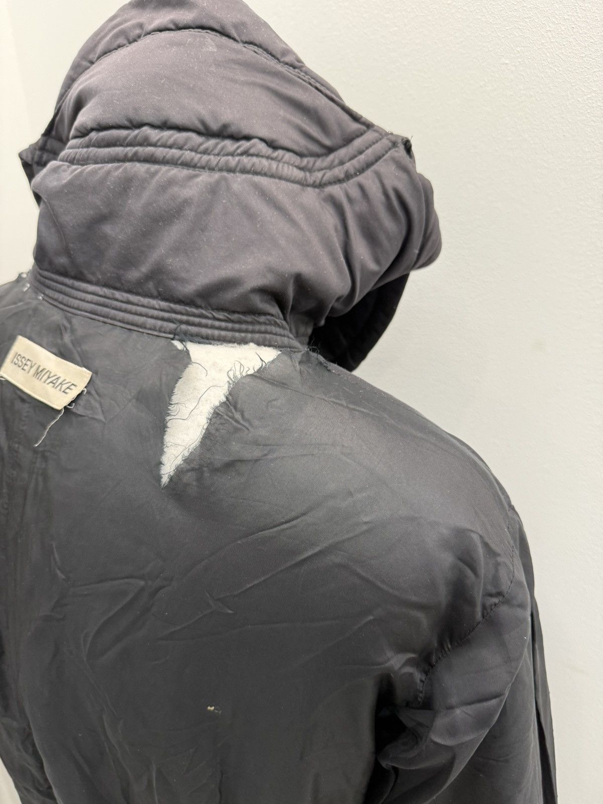 Issey Miyake Vintage Issey Miyake Long Coat Hooded Jacket Size US M / EU 48-50 / 2 - 16 Thumbnail