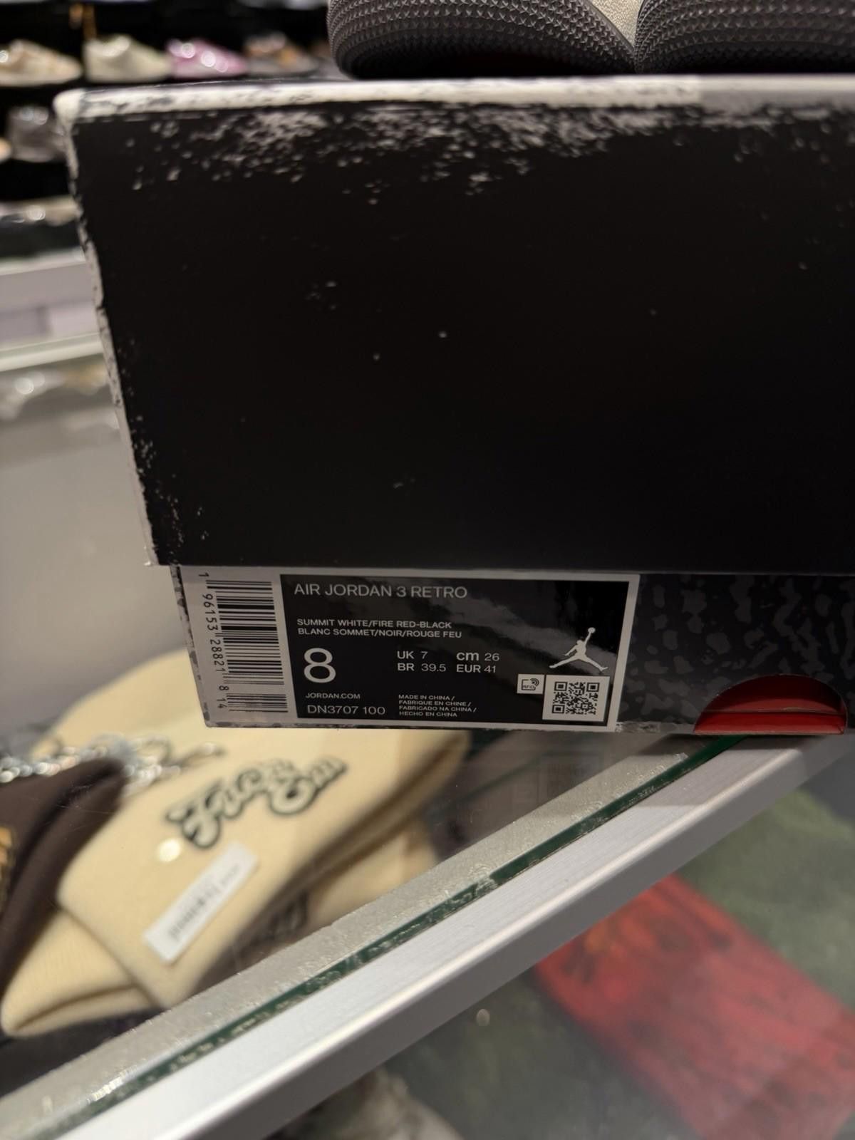 Jordan Brand Nike Air Jordan 3 Retro White Cement Reimagined 2023 (8) Size US 8 / EU 41 - 8 Thumbnail