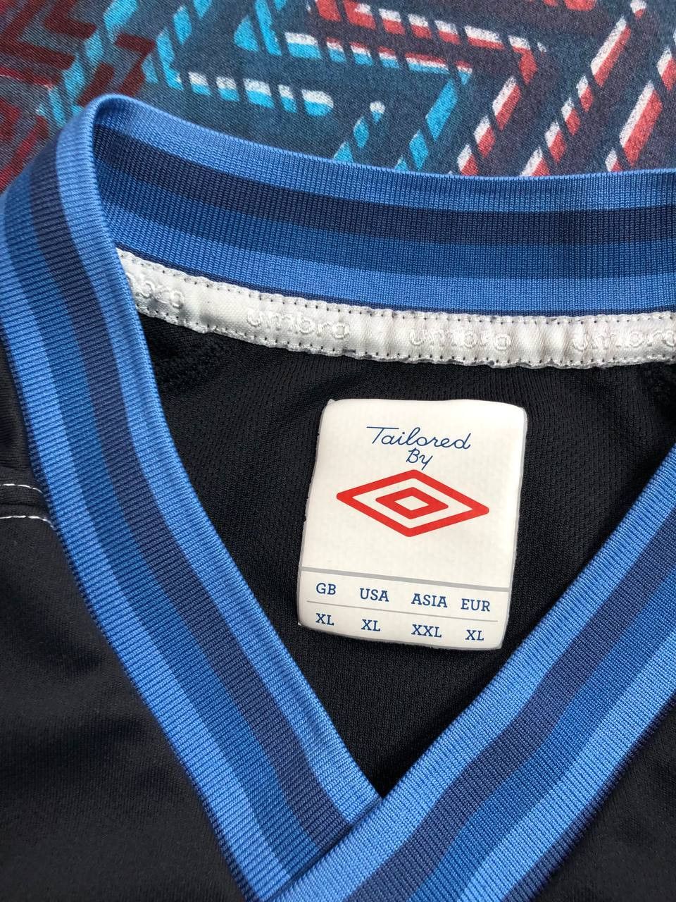 Umbro T-Shirt Umbro Football England big logo Jerseys Y2K Vintage Size US XL / EU 56 / 4 - 2 Thumbnail