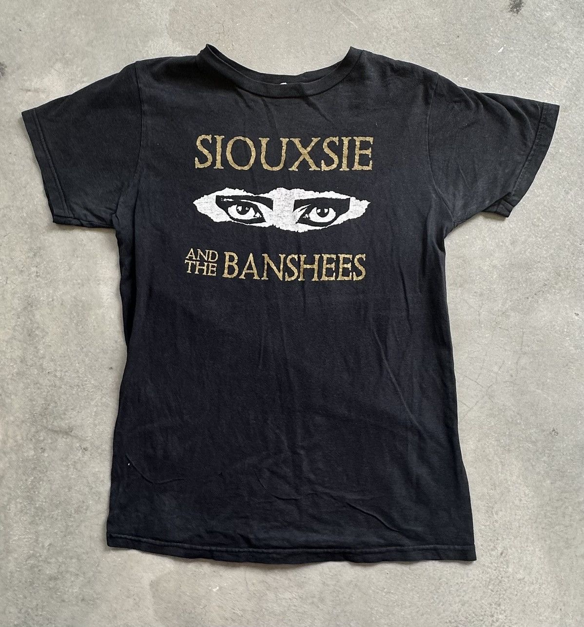 Band Tees VINTAGE SIOUXSIE AND BANSHEES BAND TEE Size US M / EU 48-50 / 2 - 1 Thumbnail