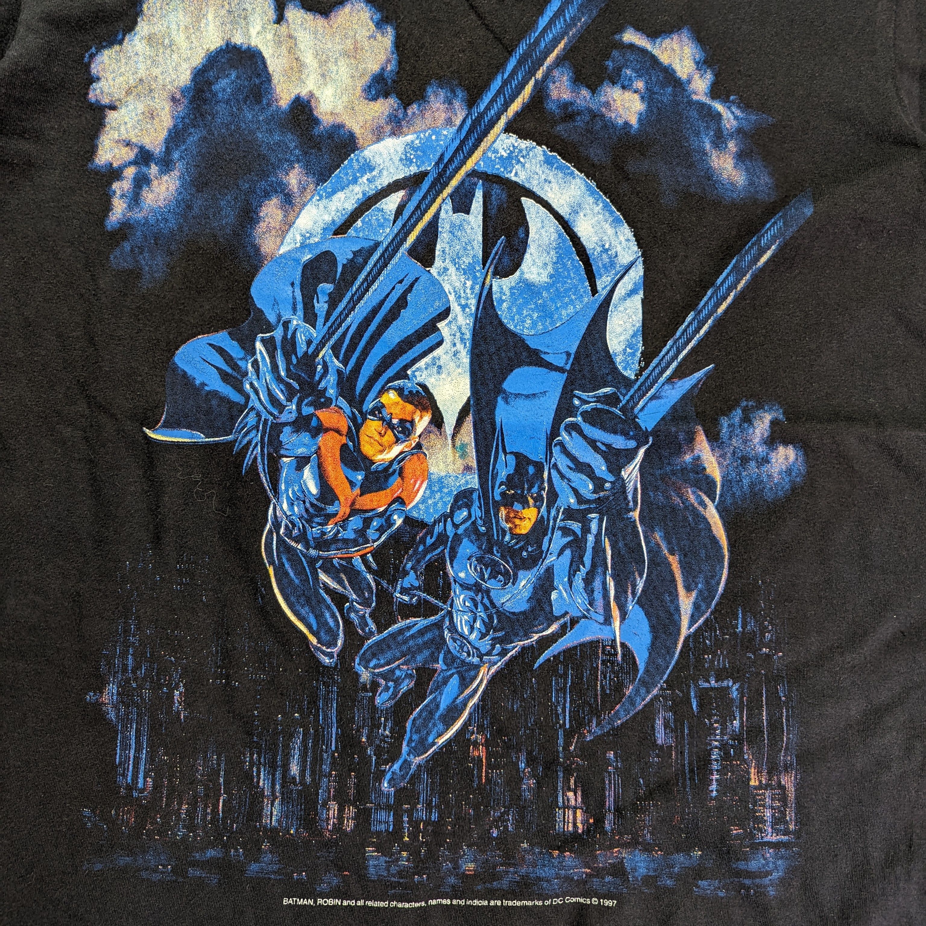 DC Comics Vintage 1997 Batman & Robin DC Comics Tee Size US M / EU 48-50 / 2 - 2 Thumbnail