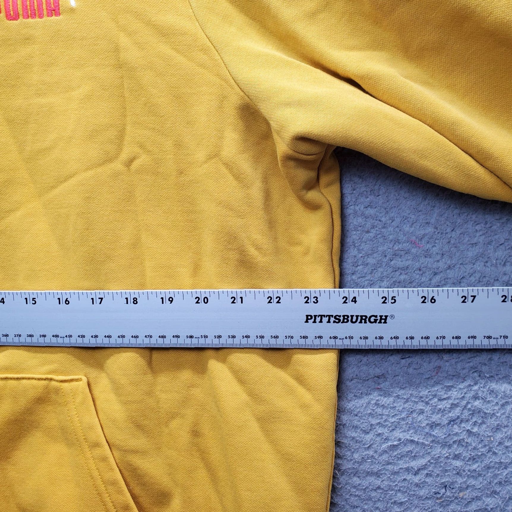 Puma Puma Hoodie Mens XL Yellow Fleece Lined Athletic Drawstring Kangaroo Pockets Size US XL / EU 56 / 4 - 4 Thumbnail