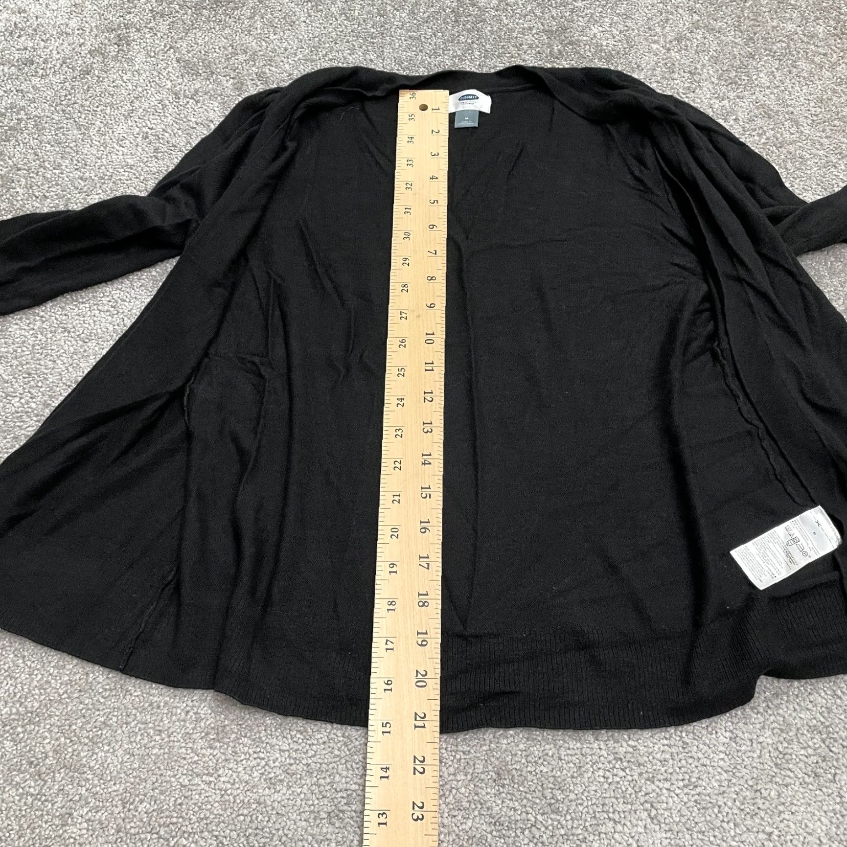 Old Navy Old Navy Cardigan Sweater Women Medium Black Knit Open Casual Classic Size L / US 10 / IT 46 - 6 Thumbnail