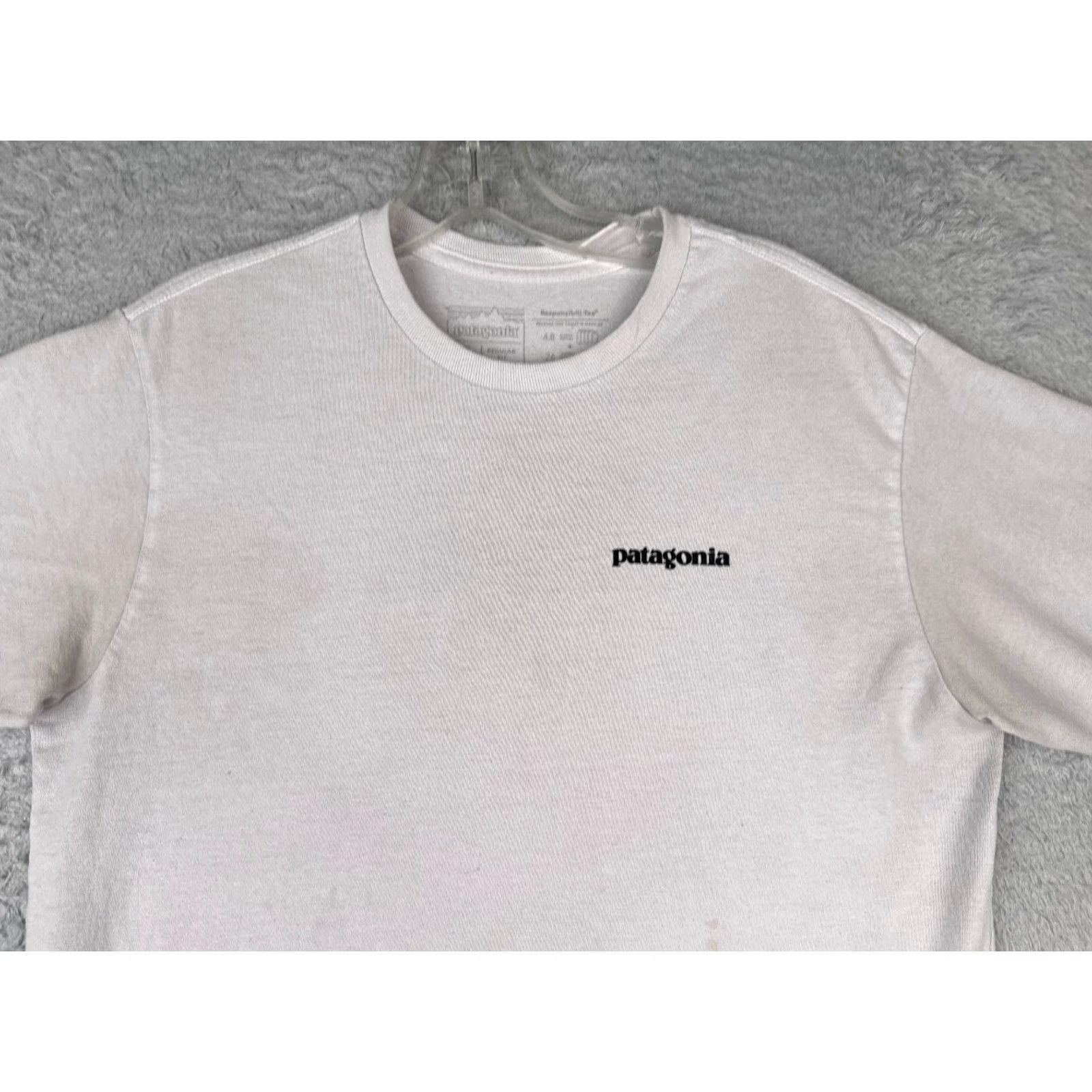 Patagonia Patagonia Men’s Shirt Small White Short Sleeve Crew Neck Cotton Blend Jersey Size US S / EU 44-46 / 1 - 4 Thumbnail