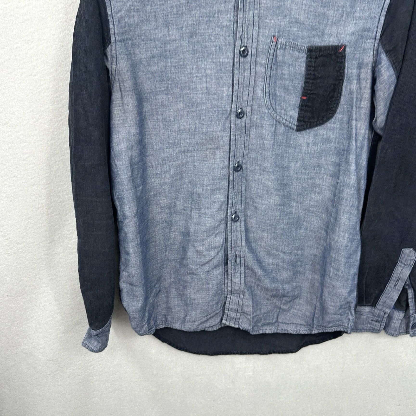 izzue Izzue Shirt Mens 4 Medium Corduroy Chambray Long Sleeve Preppy Japanese Luxury Fashion Shirt Mens M Blue plaid Button-Up Casual Modern Classic Mens Size US M / EU 48-50 / 2 - 3 Thumbnail