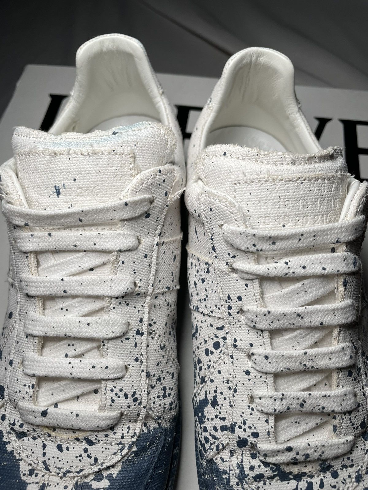 Maison Margiela Maison Margiela Gat Paint Splatter Sneakers Size US 8 / IT 38 - 8 Thumbnail