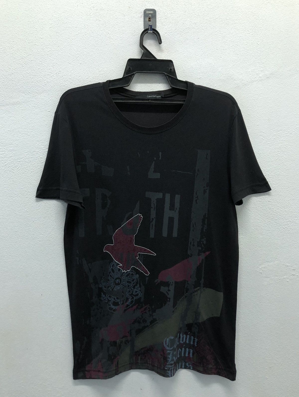 Calvin Klein Vintage Calvin Klein Jeans T-Shirt Size US L / EU 52-54 / 3 - 1 Thumbnail