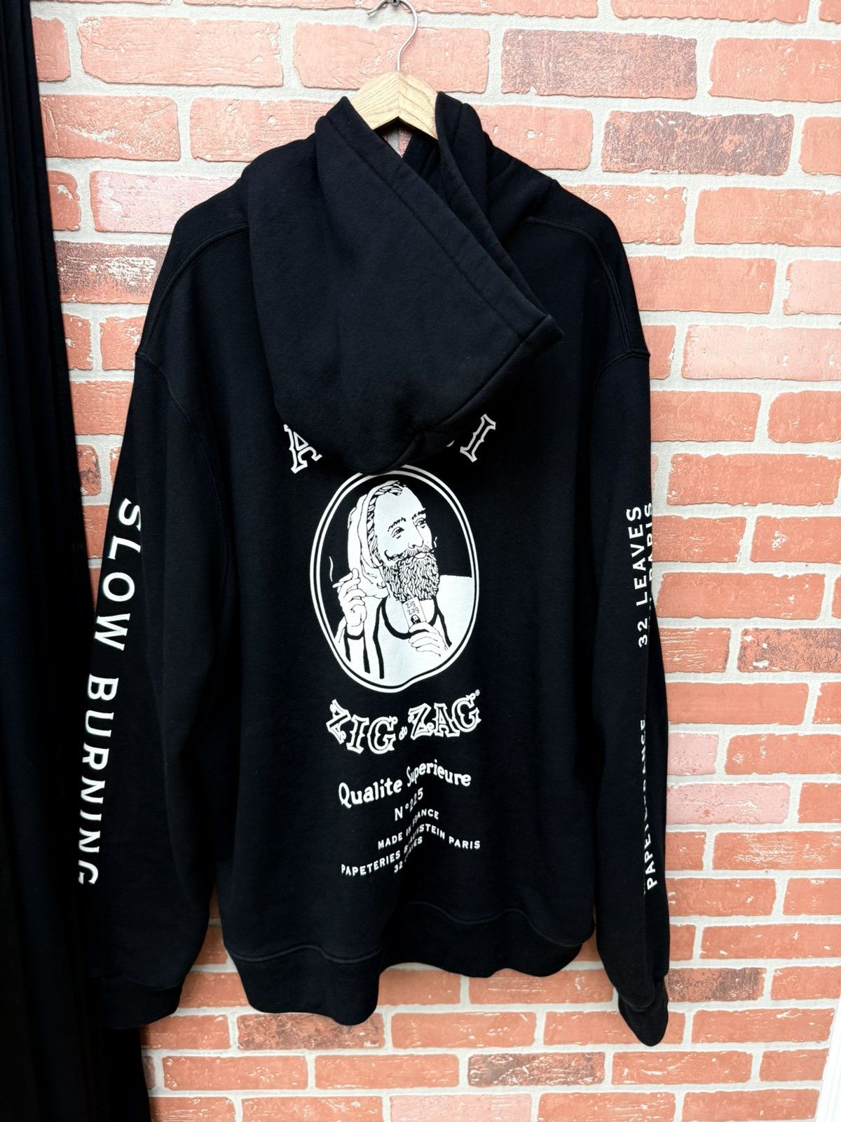 Amiri AUTHENTIC AMIRI x Zig Zag Cotton Black Hoodie Men XXX Large Size US XXL / EU 58 / 5 - 1 Thumbnail