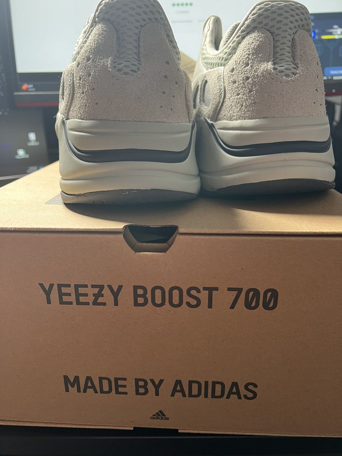 Yeezy Yeezy Boost 700 Size US 13 / EU 46 - 10 Thumbnail