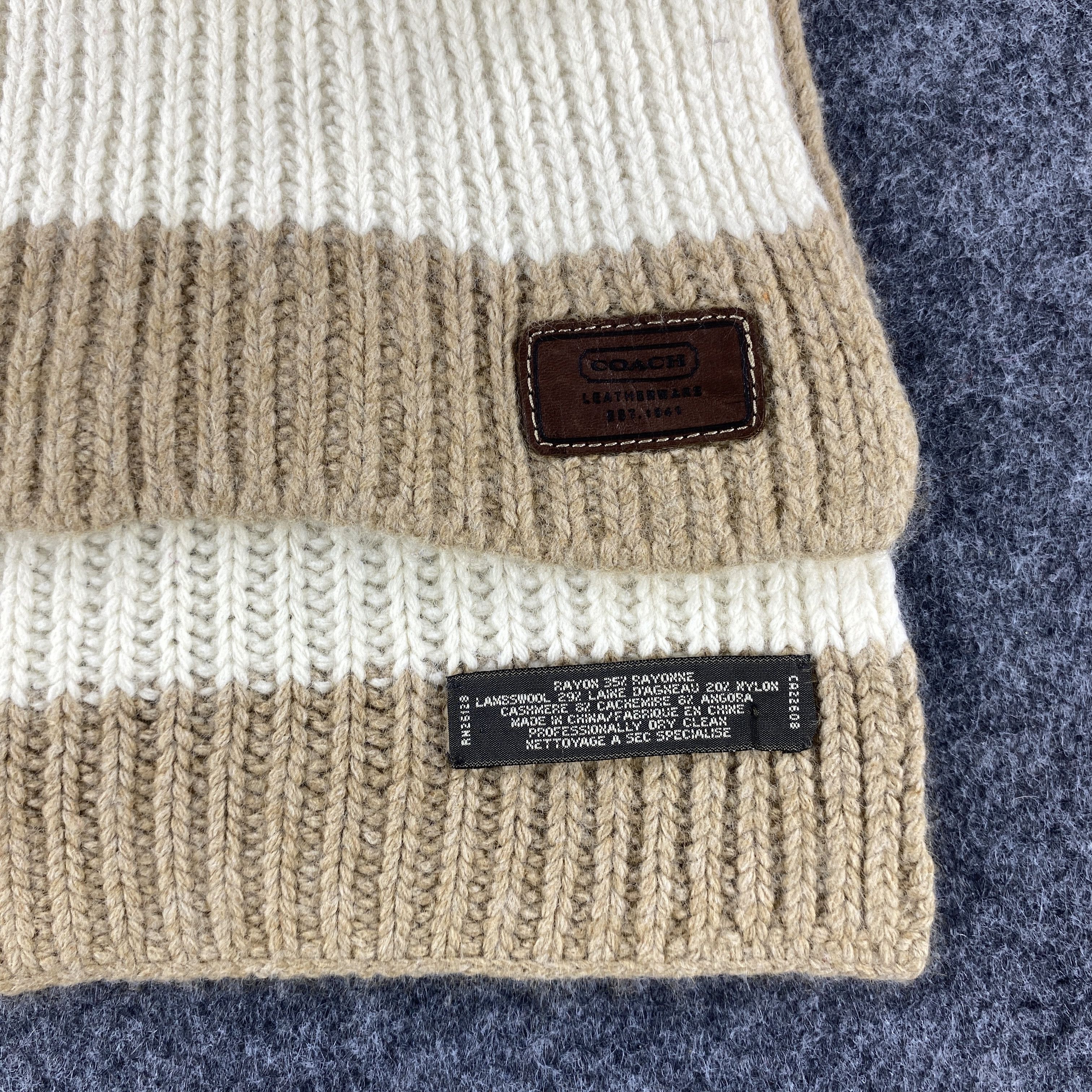 Coach Coach Scarf # D642 # Muffler # Neckwear Size ONE SIZE - 2 Thumbnail