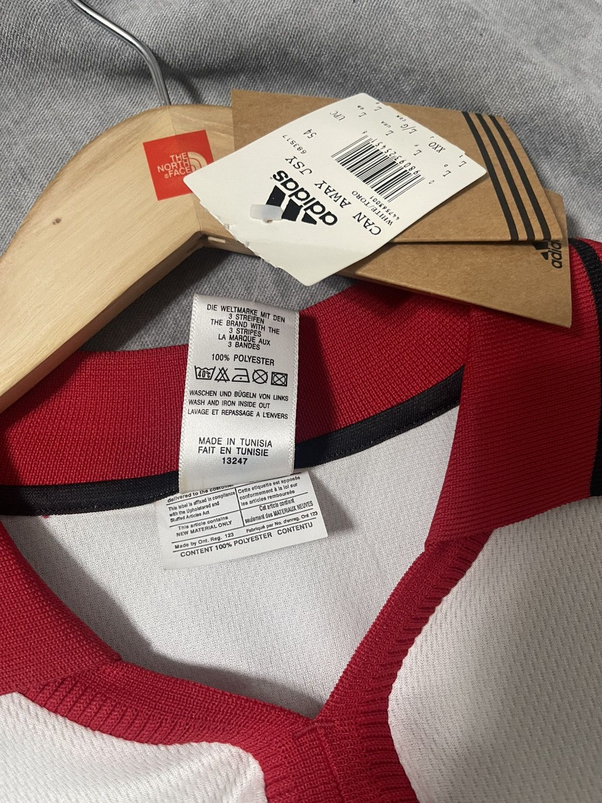 Adidas 1998-2000 CANADA AWAY JERSEY L Size US L / EU 52-54 / 3 - 7 Thumbnail