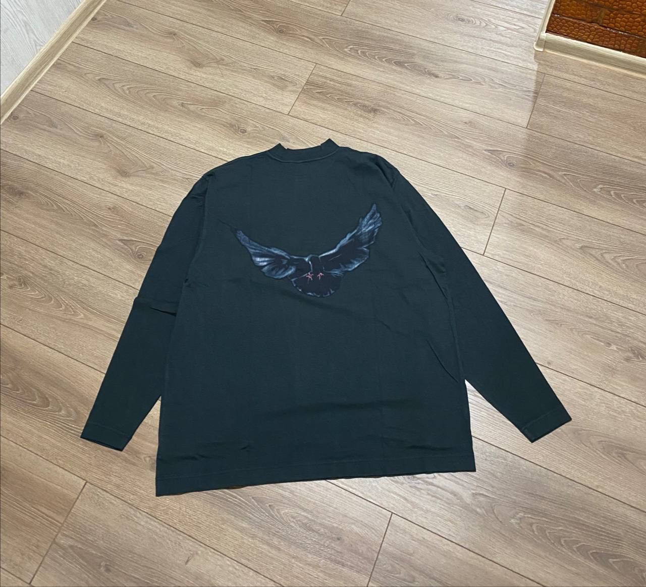 image of Yeezy Yzy Gap Balenciaga Dove Long Sleeve in Black, Men's (Size Small)