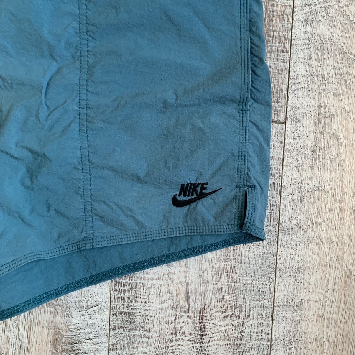 Nike × Vintage Vintage Nike Y2K shorts Size US 32 / EU 48 - 2 Thumbnail