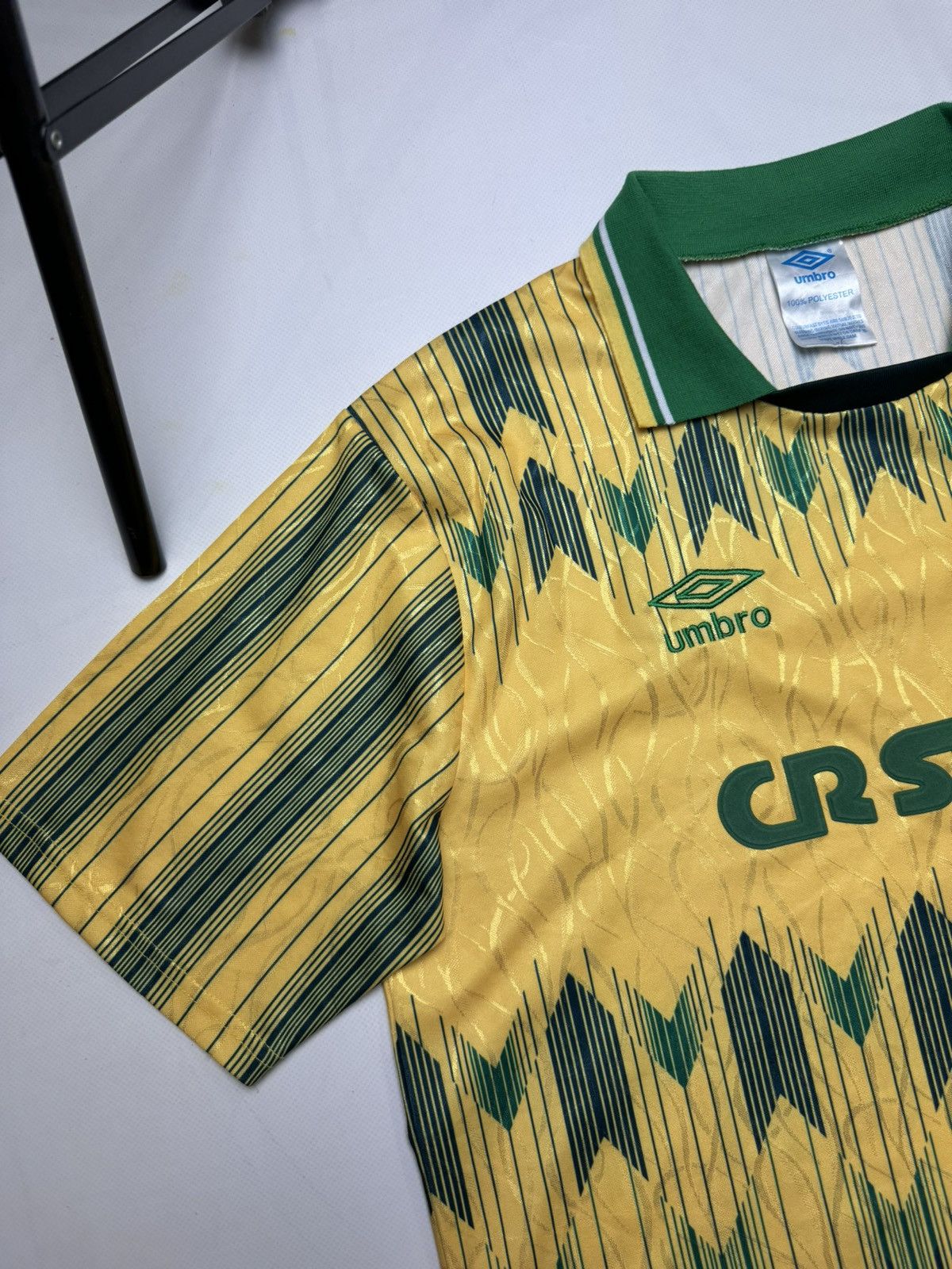 Umbro × Vintage Rare vintage soccer jersey umbro Celtic y2k (fake) Size US XL / EU 56 / 4 - 4 Thumbnail