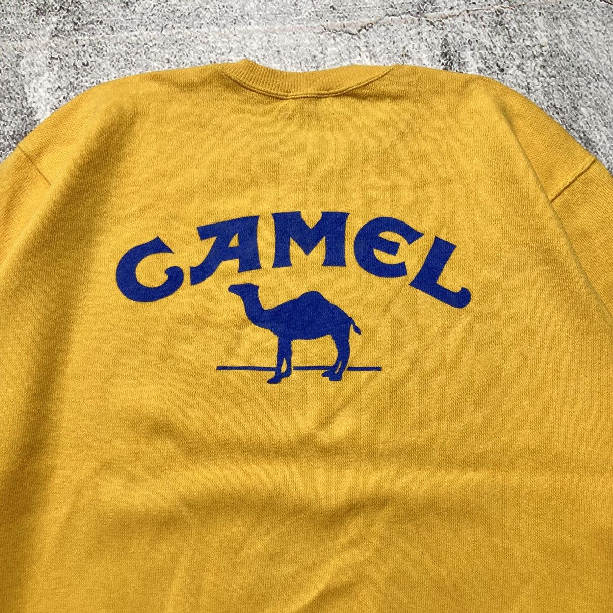 Honda Vintage 80s Camel F1 Team Lotus Honda Crewneck Yellow Size US XL / EU 56 / 4 - 2 Thumbnail