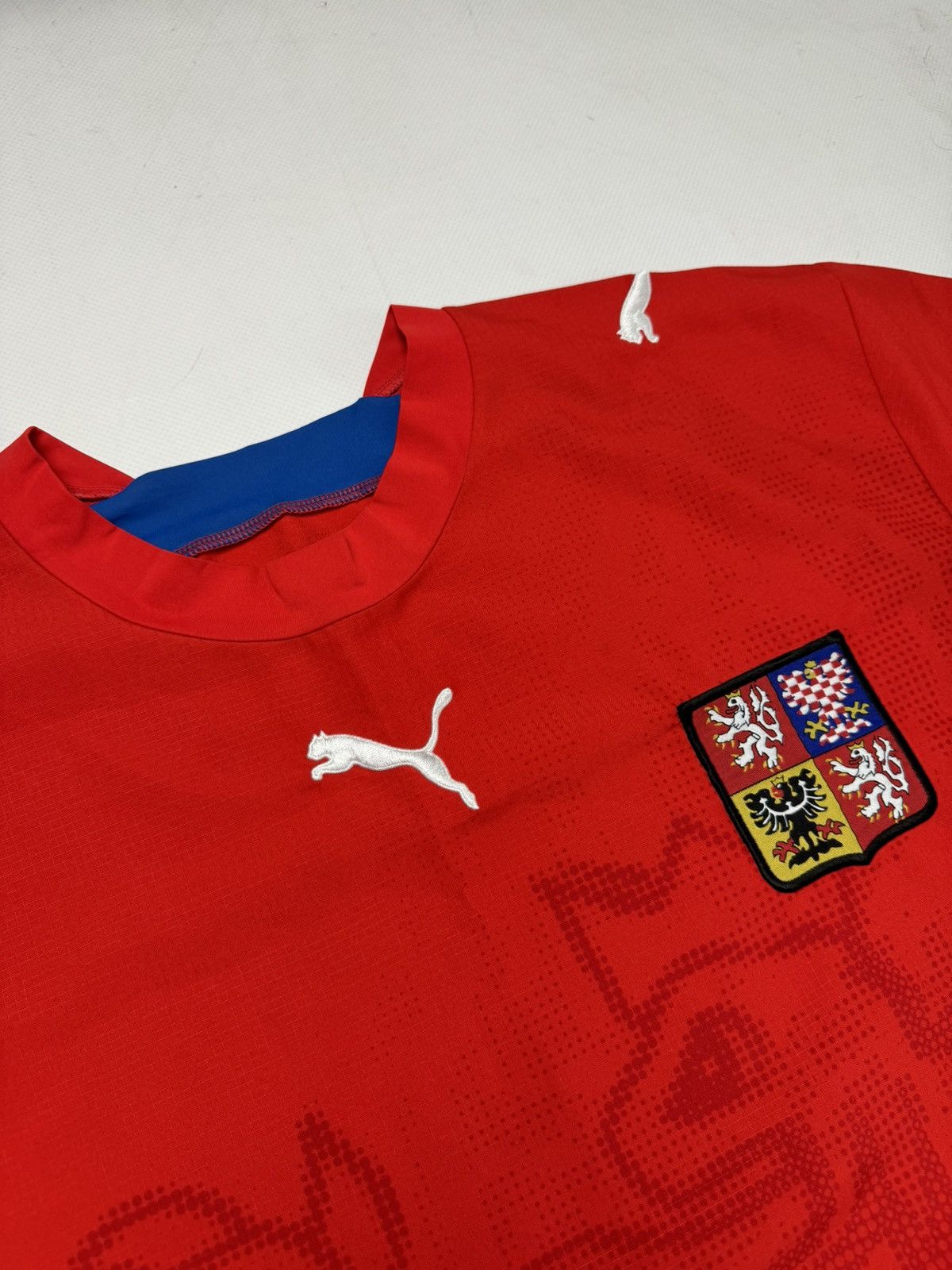 Puma × Vintage Rare vintage Czech Republic puma soccer jersey y2k Size US XL / EU 56 / 4 - 5 Thumbnail