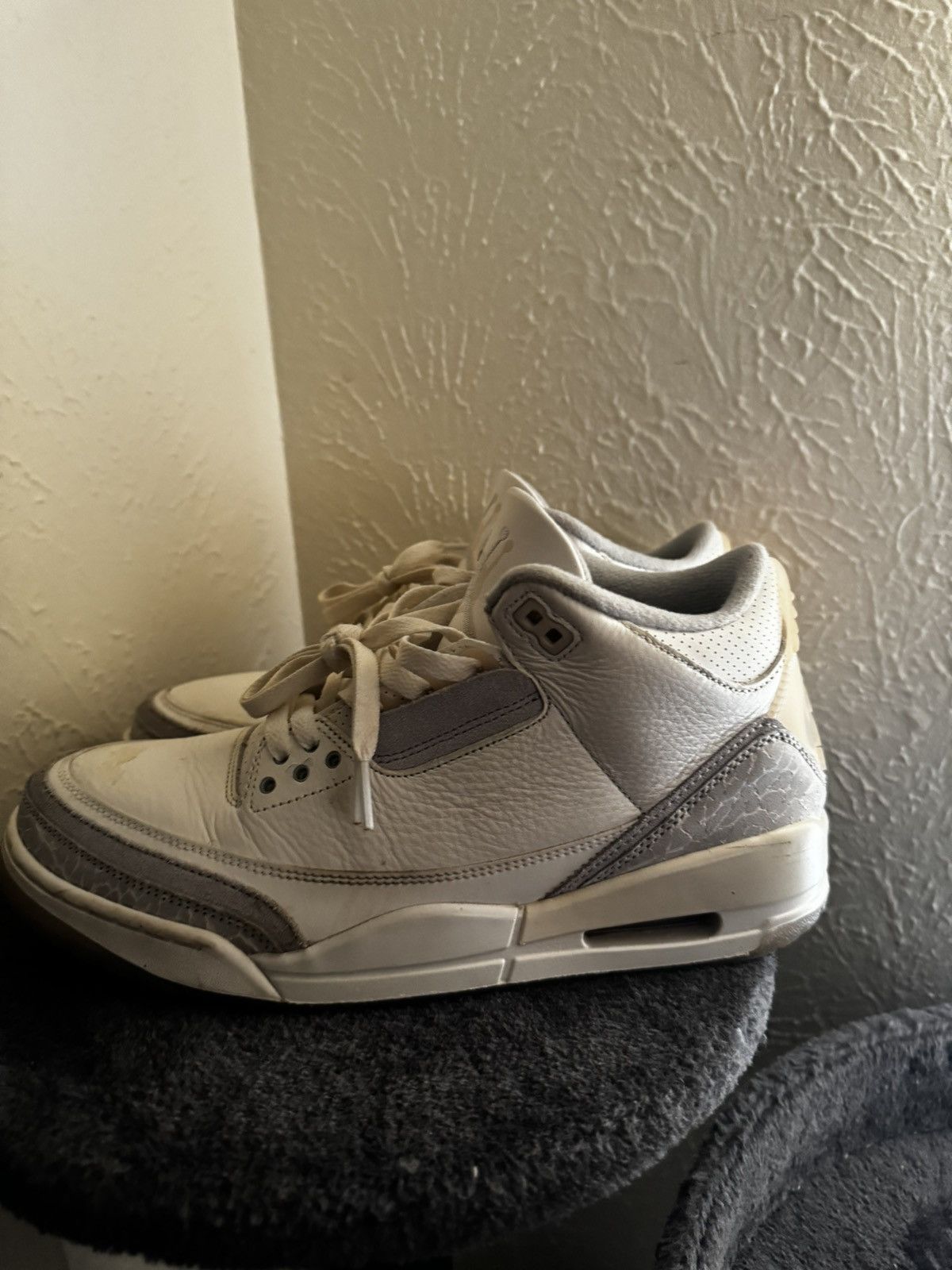 Jordan Brand Air Jordan 3 Retro SE Craft 'Ivory' Size US 9.5 / EU 42-43 - 6 Thumbnail