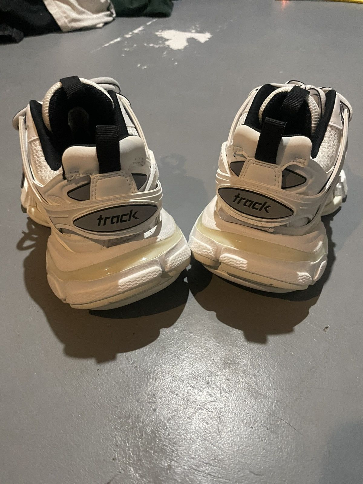 Balenciaga Balenciaga Womens Icy White Track Sneaker Size 5.5W NWT Size US 5.5 / IT 35.5 - 4 Thumbnail