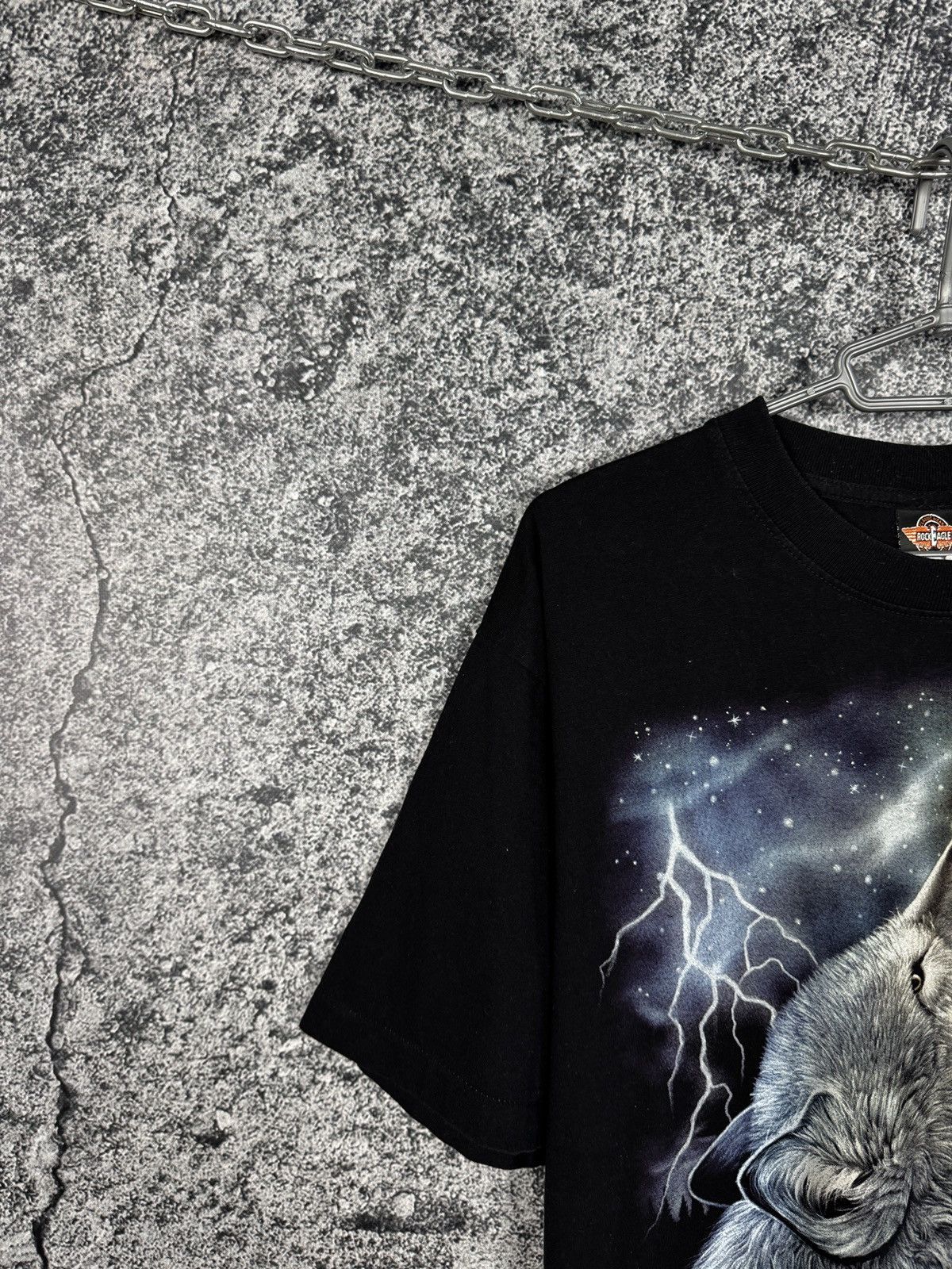 Band Tees Vintage Rock Eagle Wolf Moon Lightning Overprint Tee XL Size US XL / EU 56 / 4 - 4 Thumbnail