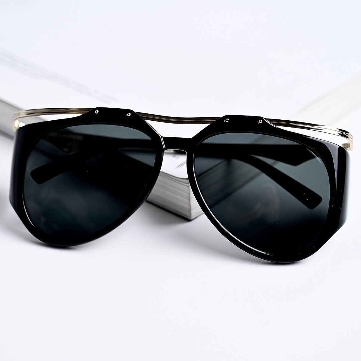 Yves Saint Laurent SAINT LAURENT SL M137 AMELIA SUNGLASSES Size ONE SIZE - 10 Thumbnail