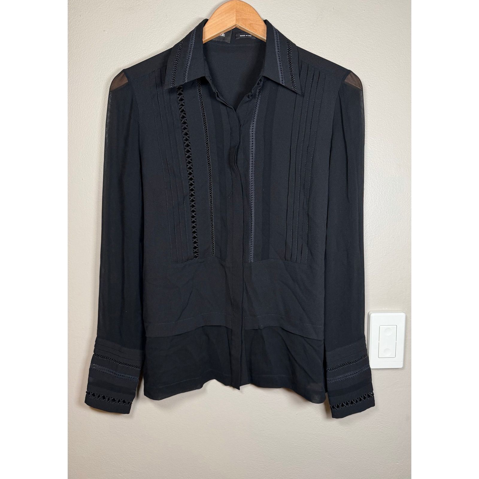 Yigal Azrouel Yigal Azrouel Tuxedo Top size 2 $850 Size XS / US 0-2 / IT 36-38 - 4 Thumbnail