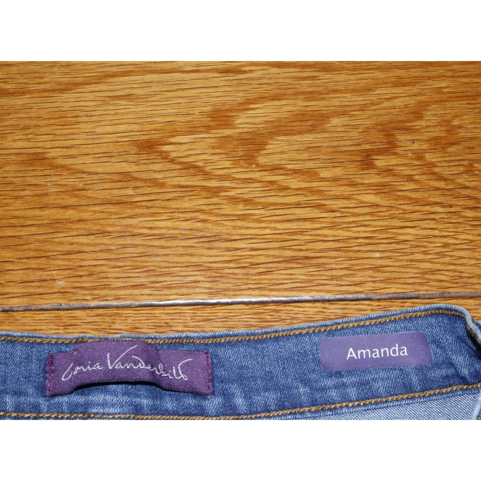 Gloria Vanderbilt Gloria Vanderbilt Amanda Jeans Women Medium Wash 34X30 Straight 16 Blue 5-Pocket Denim Stretch Size 38" / US 16 / IT 52 - 7 Thumbnail