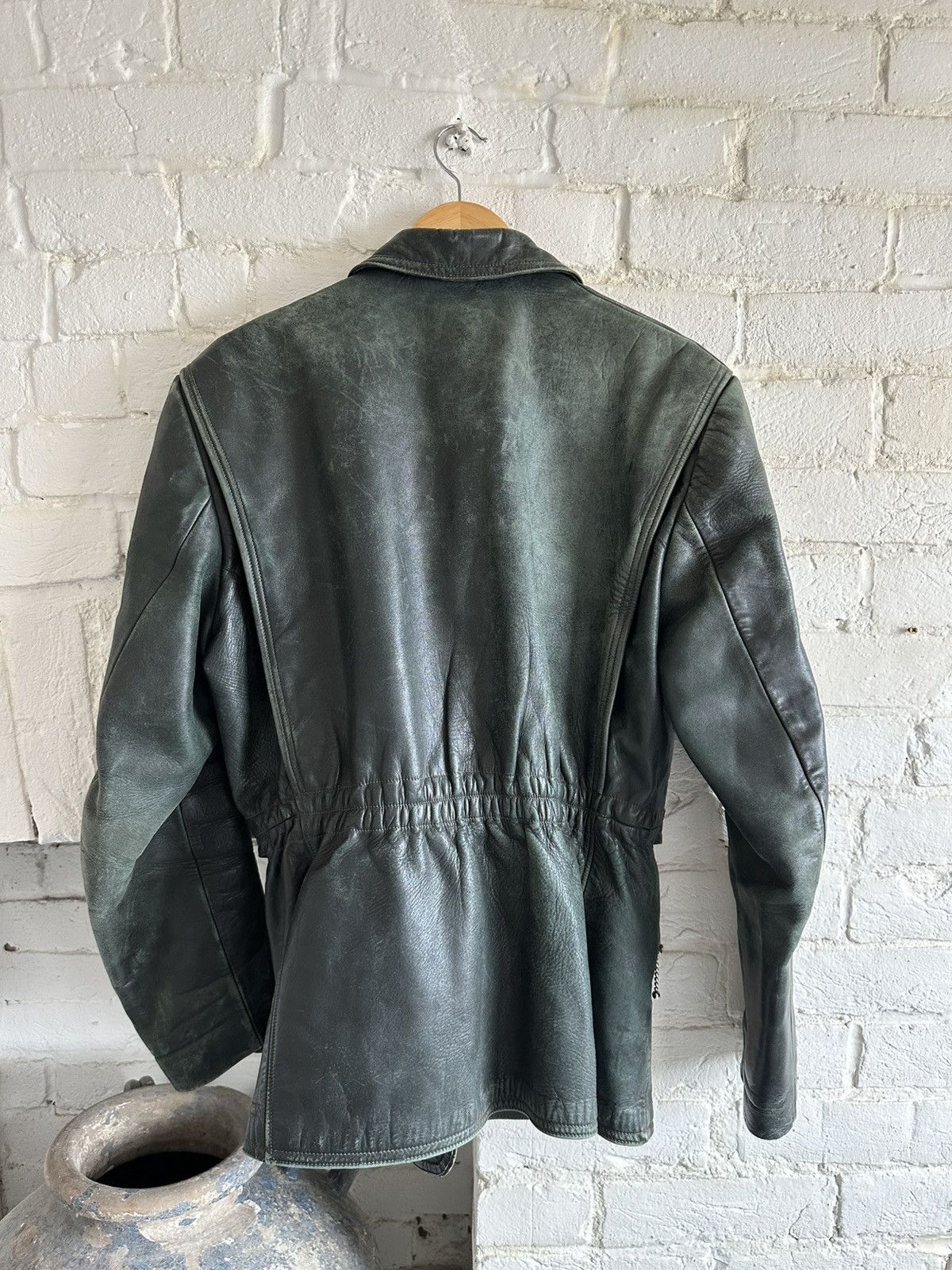 Vintage Vintage German Leather Jacket Biker Style Dark Green Size US L / EU 52-54 / 3 - 13 Thumbnail