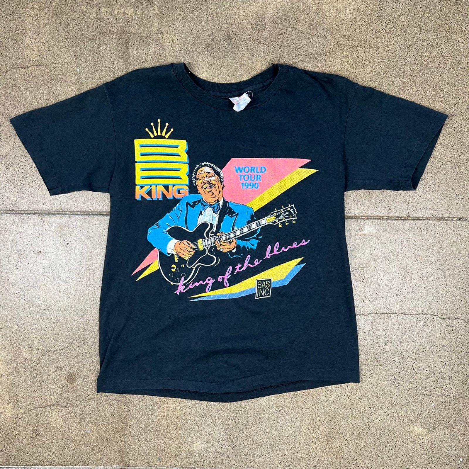 Vintage Vintage 1990 BB King world tour single stitch shirt. size M Size US M / EU 48-50 / 2 - 1 Thumbnail