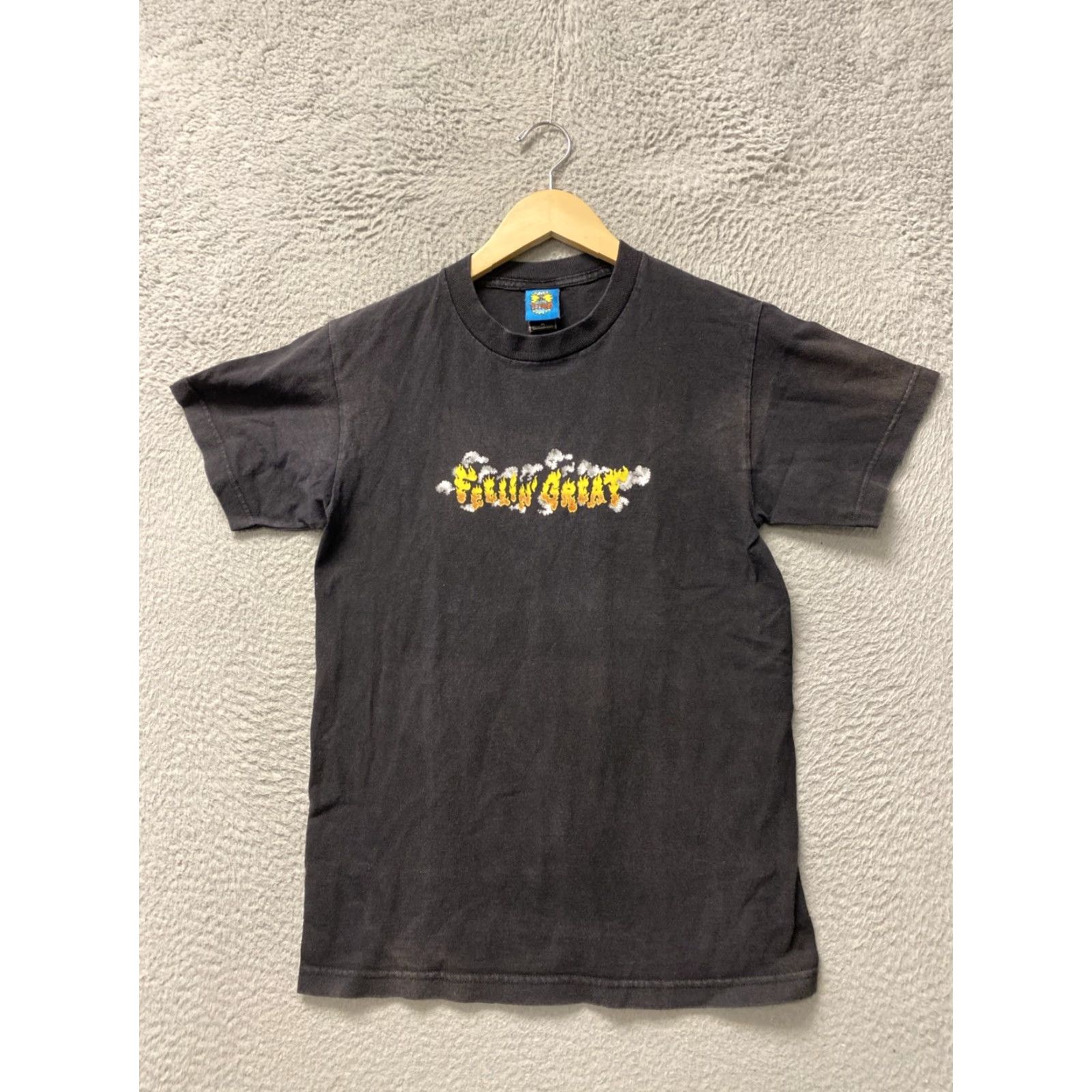 J Brand VINTAGE Teenage Brand Shirt Vulture Hazard "Feeling Great" T-Shirt Small S Mens Cotton Crew Short Sleeve Faded Black Logo 2000s Retro Vintage Size US S / EU 44-46 / 1 - 2 Thumbnail