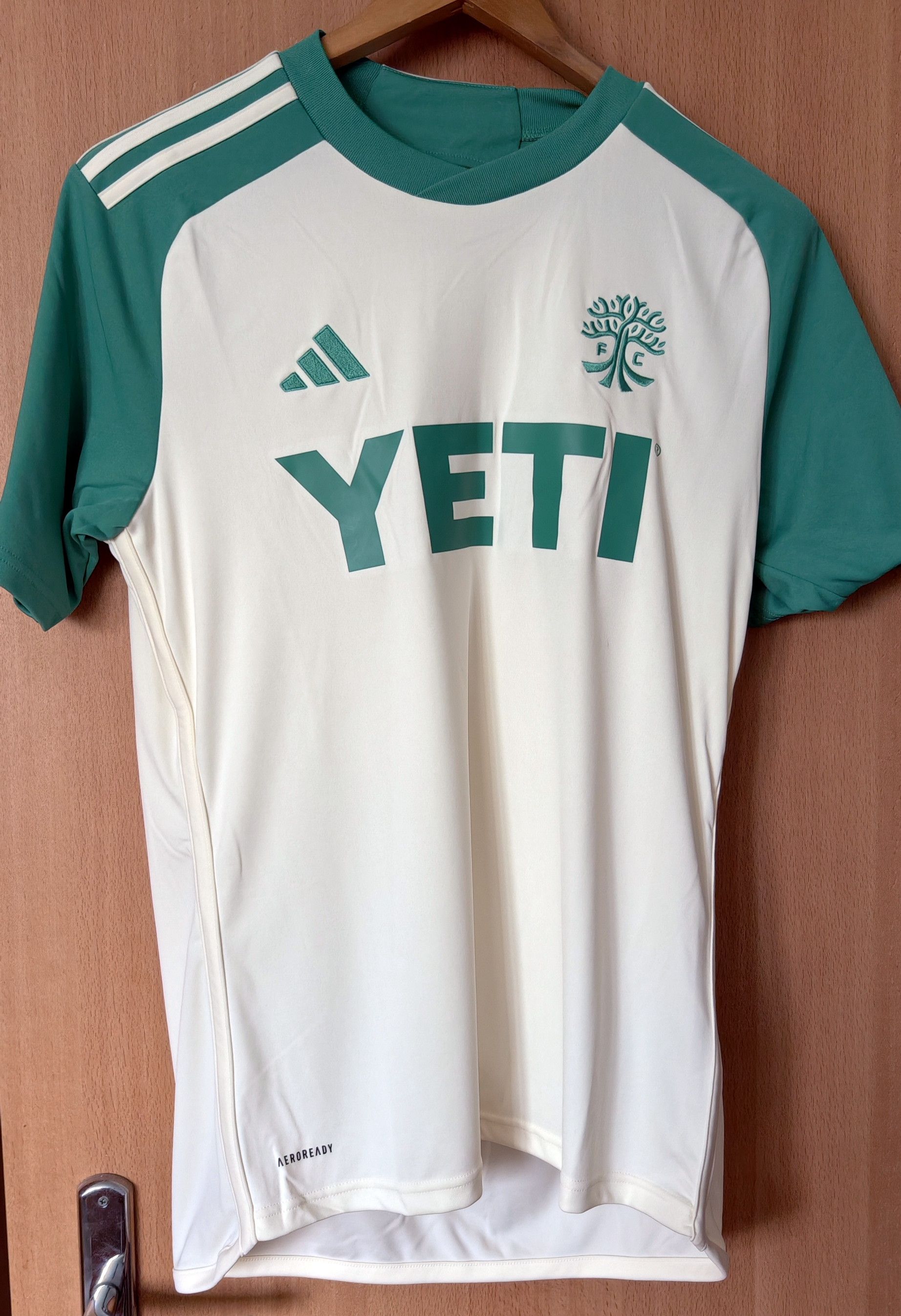 Adidas Austin FC football jersey Adidas hz6181 M MLS Size US M / EU 48-50 / 2 - 1 Thumbnail
