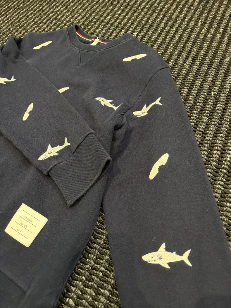 Thom Browne Thom Browne Shark zipper hoodie Size US XL / EU 56 / 4 - 3 Thumbnail