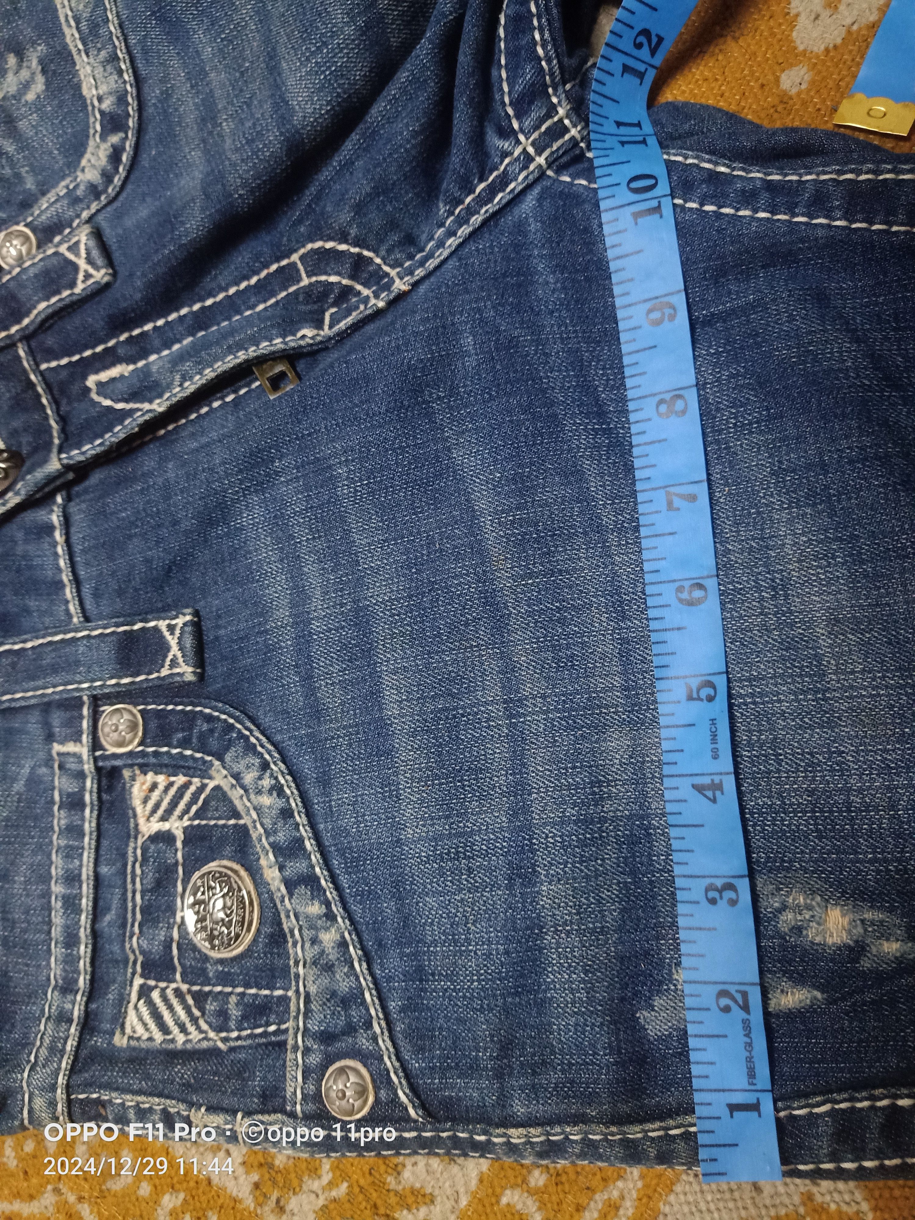 Japanese Brand × Rock Revival Rock Revival Loose Straight Flag Jeans Size US 30 / EU 46 - 9 Thumbnail