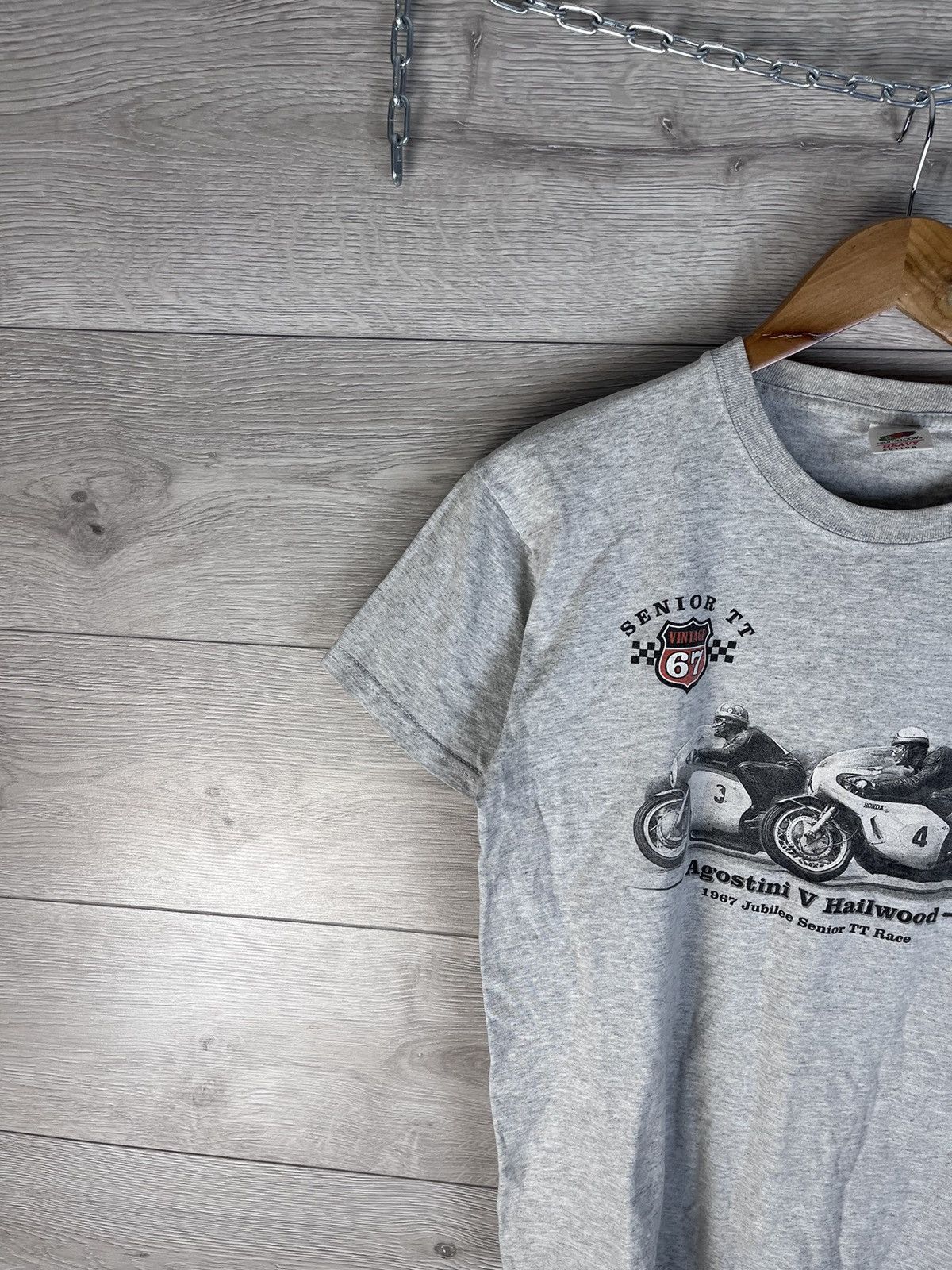 Fruit Of The Loom Vintage men’s t-shirt Moro merch Agostini V Hailwood size m Size US M / EU 48-50 / 2 - 3 Thumbnail