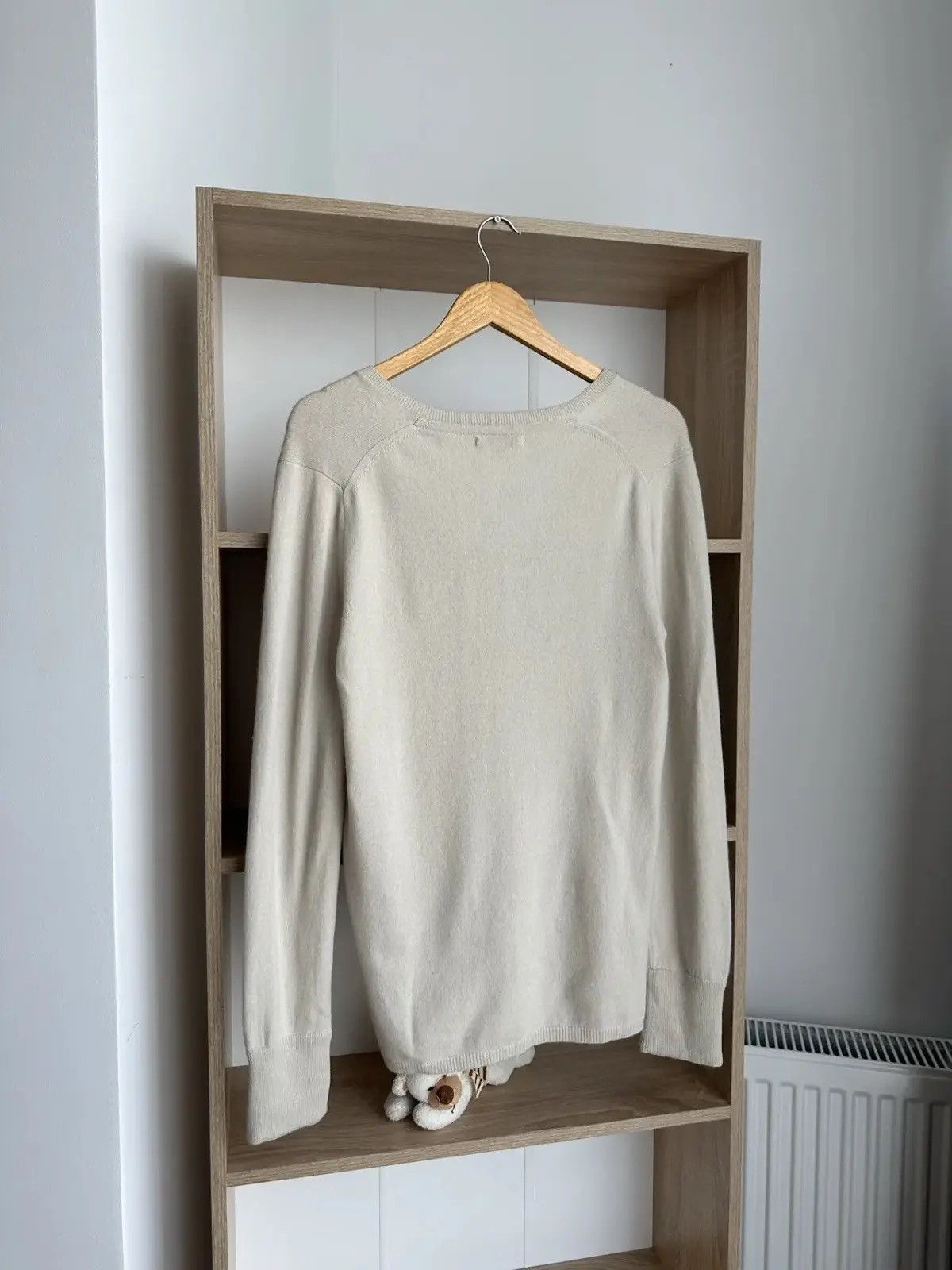 Burberry Vintage Burberry Wool Beige Sweater Size US L / EU 52-54 / 3 - 7 Thumbnail