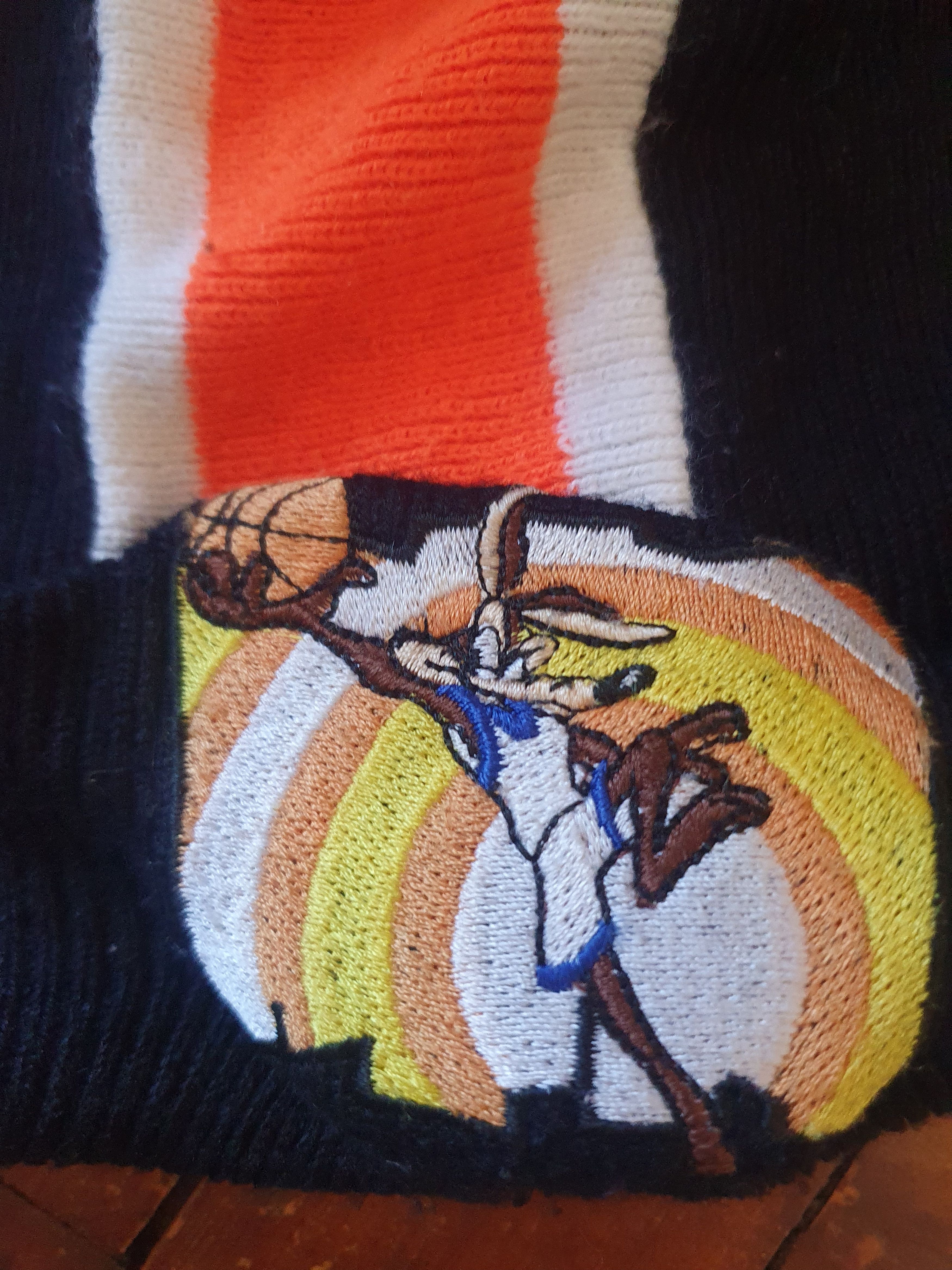 Vintage × Warner Bros Looney Tunes Wile E. Coyote Warner Bros Vtg 1998 Beanie Hat Size ONE SIZE - 2 Thumbnail