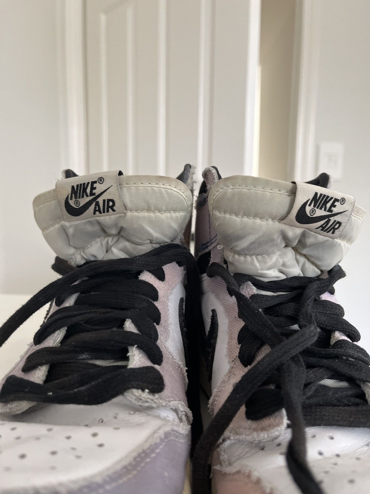 Jordan Brand × Nike NIKE JORDAN 1- skyline Size US 9 / EU 42 - 9 Thumbnail