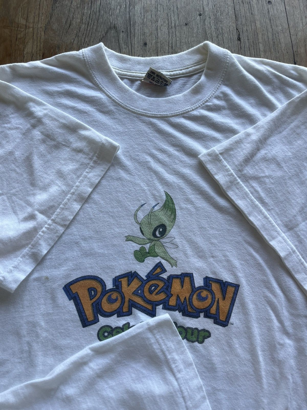 Nintendo × Pokemon × Vintage Vintage Pokemon Celebi Tour 2000’s Nintendo Tshirt Size US M / EU 48-50 / 2 - 8 Thumbnail