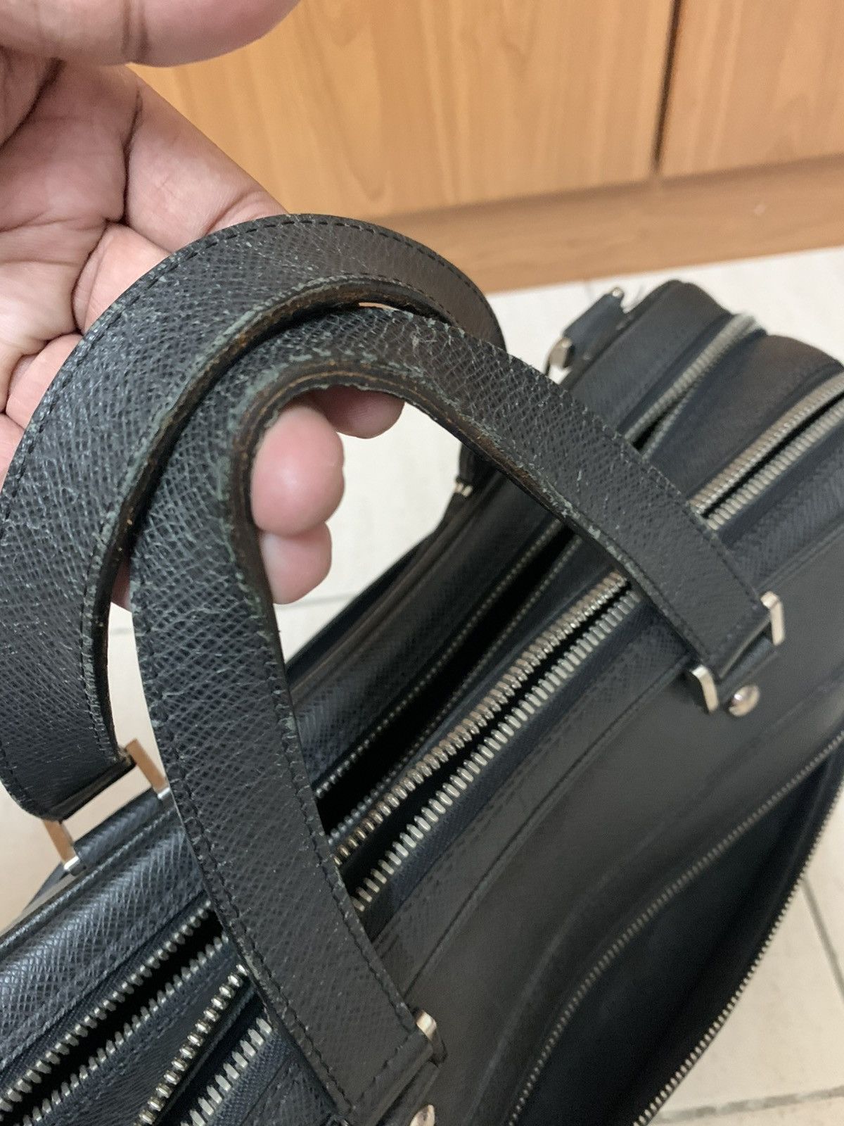 Louis Vuitton Black louis vuitton tiaga alexander briefcase business bag Size ONE SIZE - 15 Thumbnail