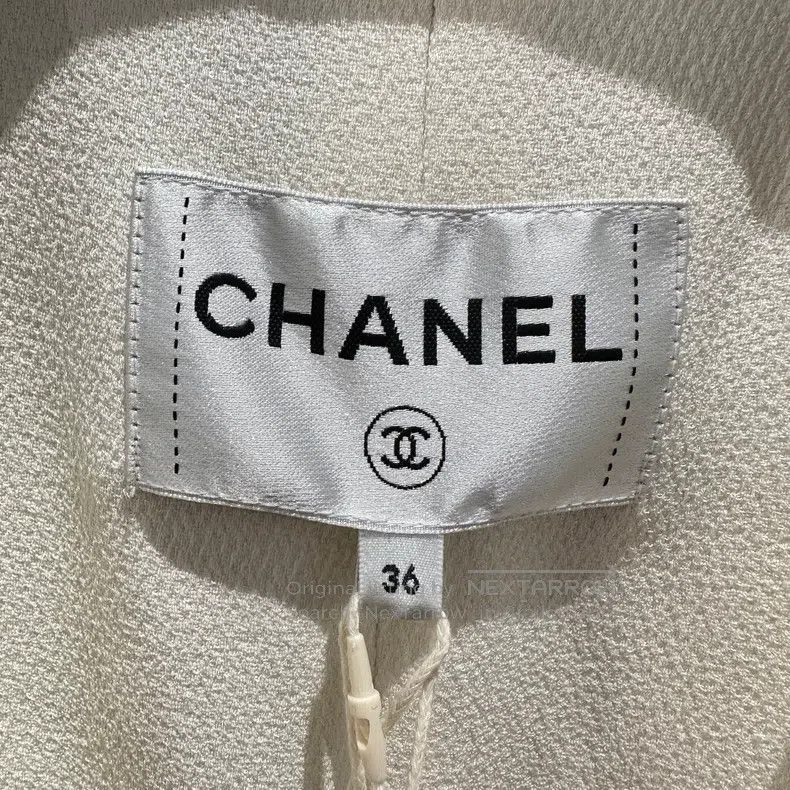 Chanel Chanel Cruise series short black and white lapel jacket Size XS / US 0-2 / IT 36-38 - 3 Thumbnail
