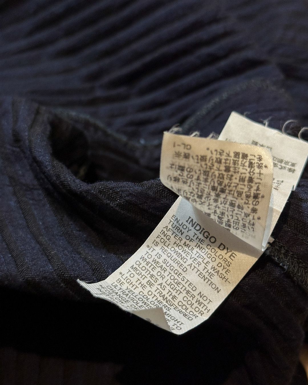 Issey Miyake SS97 Plantation Indigo-dyed Pleated Cardigan Size US M / EU 48-50 / 2 - 8 Thumbnail