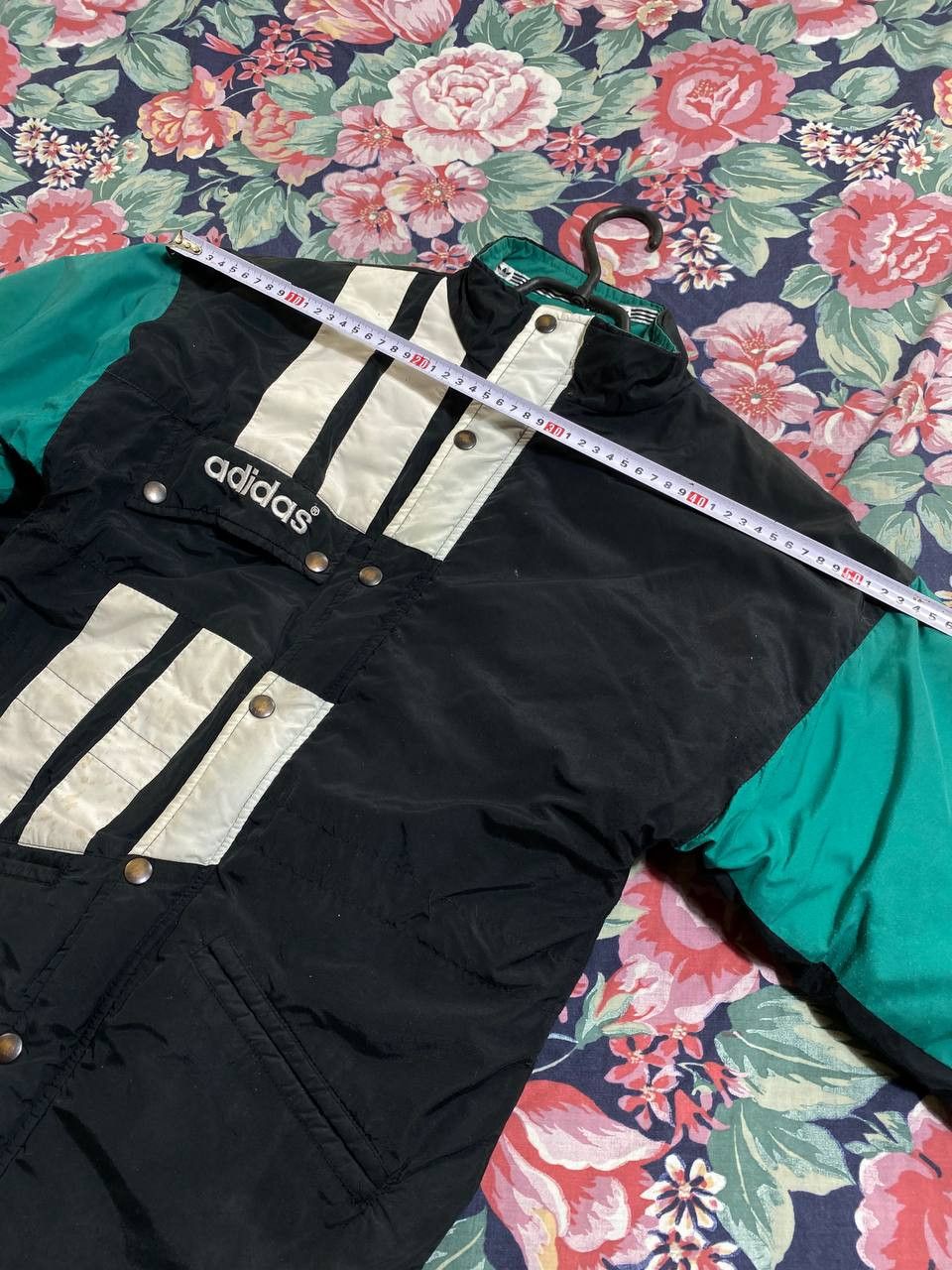 Adidas × Vintage Vintage Adidas 3 Stripes Windbreaker Jacket Size US S / EU 44-46 / 1 - 9 Thumbnail