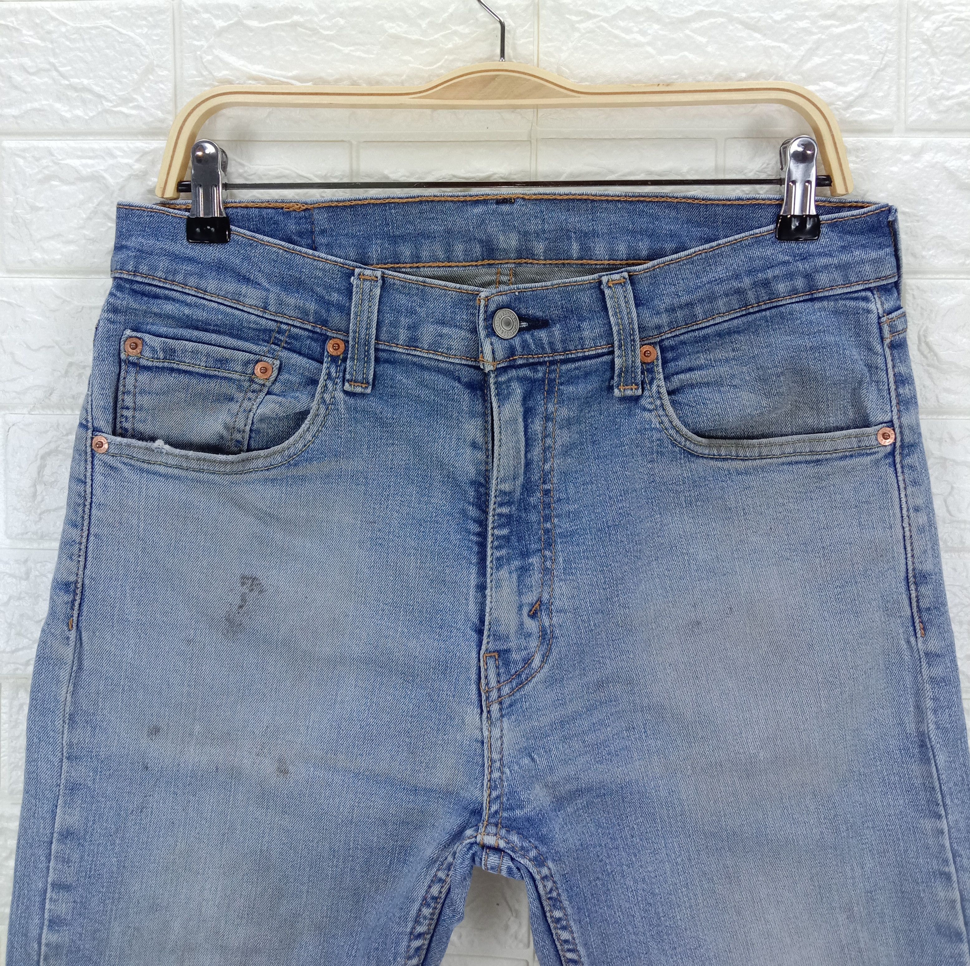Levi's Vintage Levi's 512 Jeans Slim Taper Faded Blue Denim Size US 33 - 2 Thumbnail