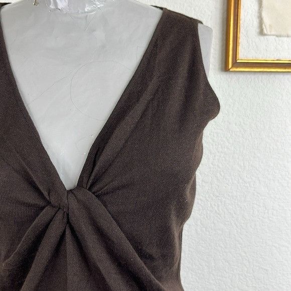 Alexander McQueen Alexander McQueen Knotted Knit Cashmere Silk V Neck Sleevele Size S / US 4 / IT 40 - 3 Thumbnail