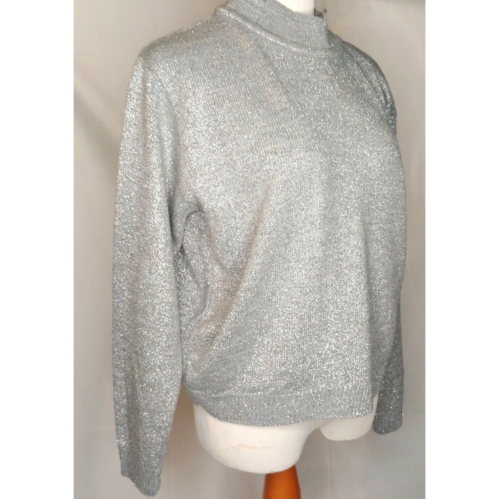 Vintage VINTAGE Willow Ridge Sweater Women Large Sparkly Silver Glitter Sweater Party Size L / US 10 / IT 46 - 2 Thumbnail