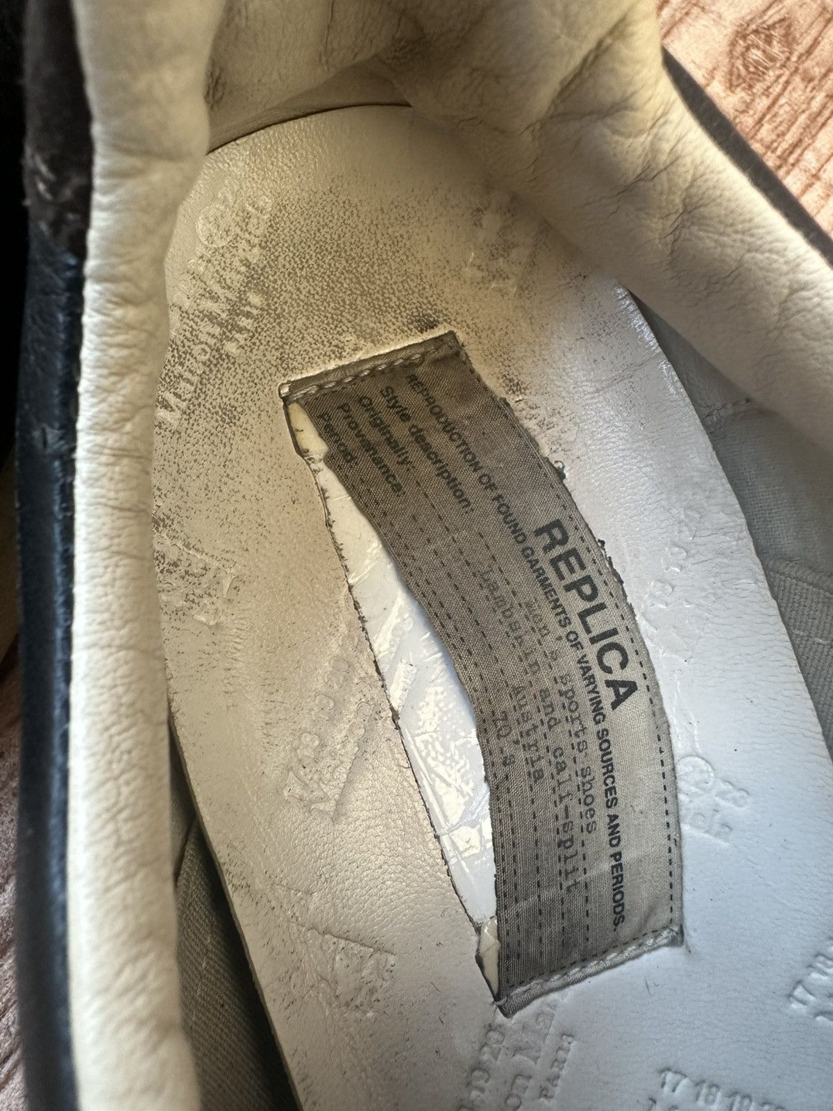 Maison Margiela Maison Margiela Archive Brown GAT Rare Vintage Size US 9 / IT 39 - 18 Thumbnail