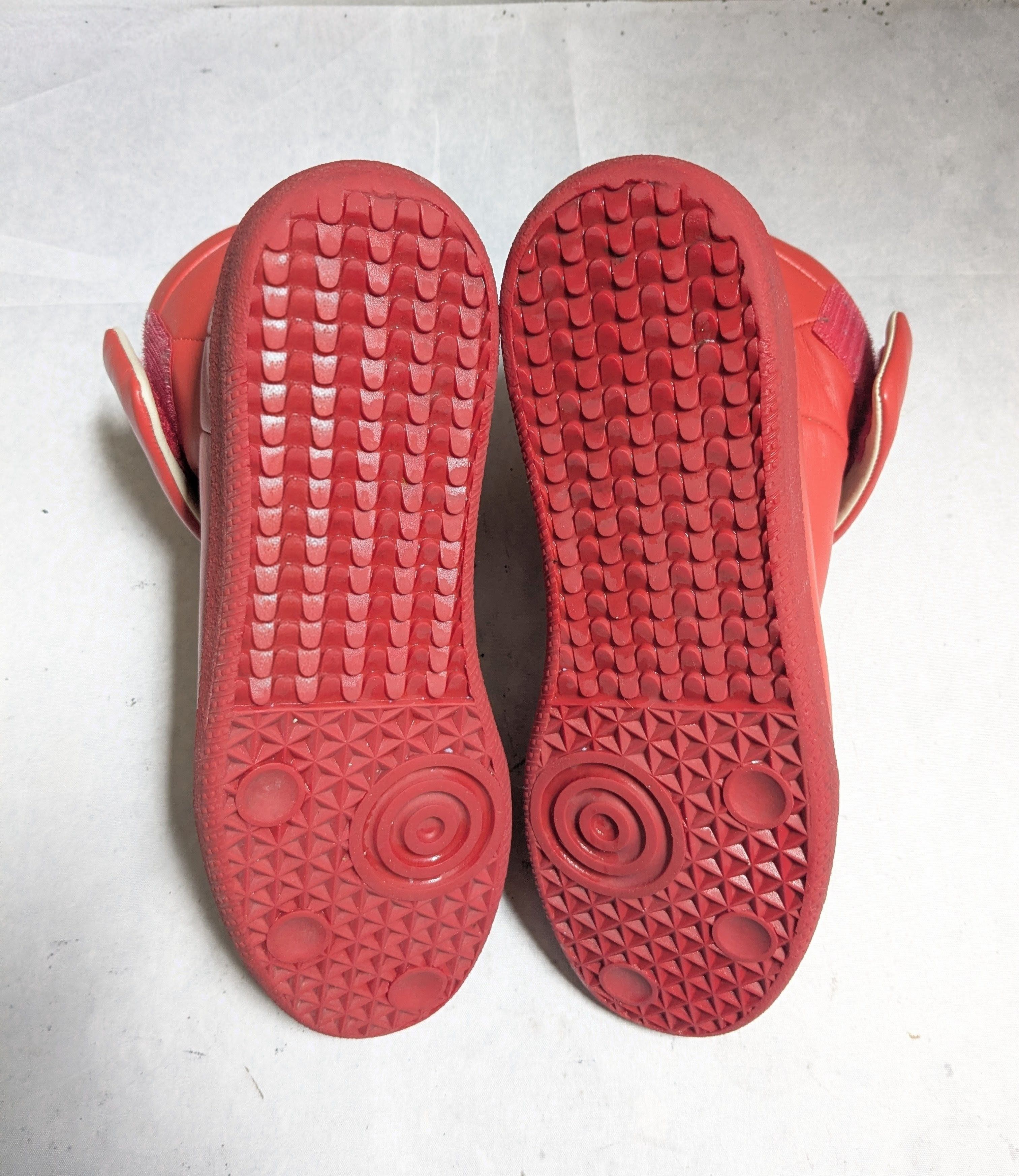 Maison Margiela Maison Margiela Future High Tops Sneakers Red 9 42 Size US 9 / EU 42 - 19 Thumbnail
