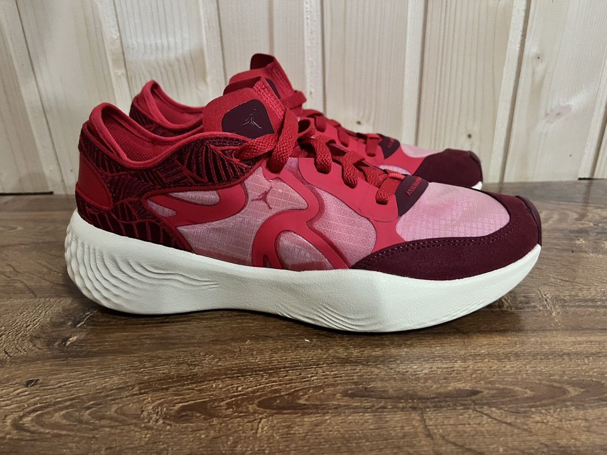 Nike Jordan Delta 3 Low Se Size US 10 / EU 43 - 1 Thumbnail