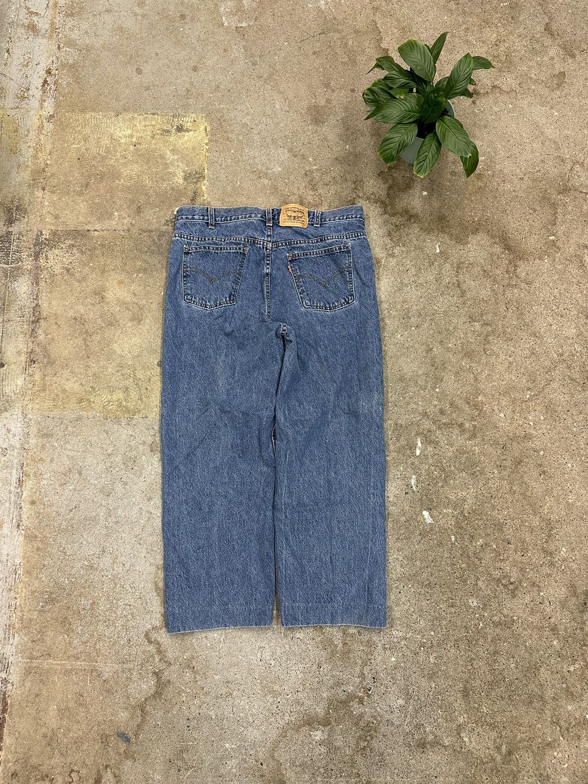 Levi's × Vintage Vintage Levi’s Orange Tab Midwash Jeans Size 36 Size US 36 / EU 52 - 2 Thumbnail