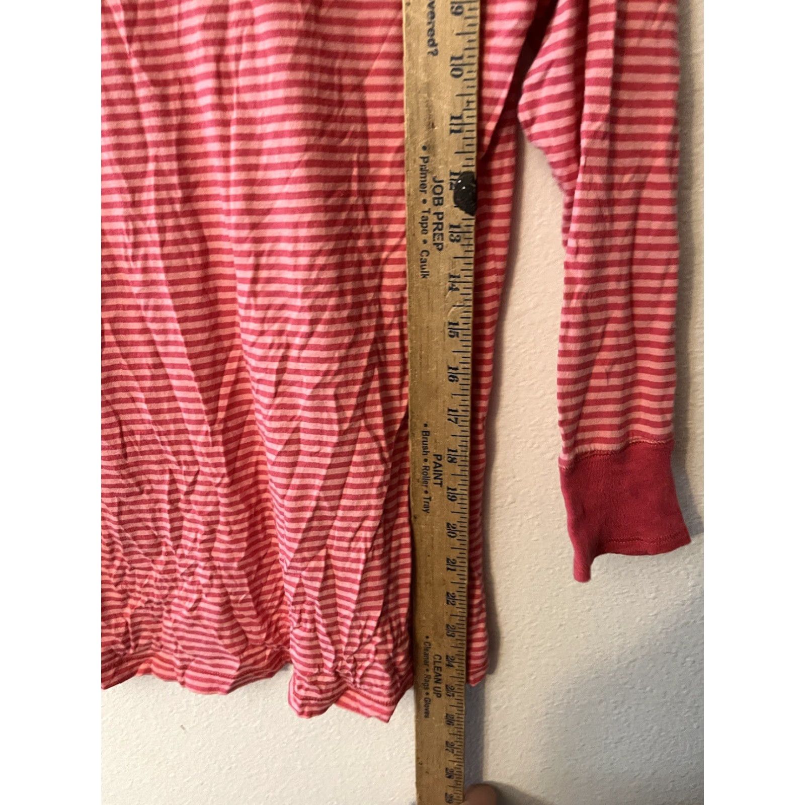 Gap VINTAGE Gap Pink Striped Henley Solid T-Shirt 3/4 Sleeve Women L Adult Ladies Pink 90s Concert Style Mens Womens Boys Girls Size L / US 10 / IT 46 - 4 Thumbnail